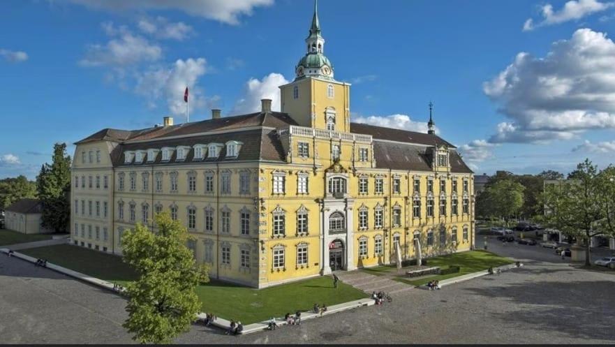 Hafenperle Ferienwohnung Am Alten Stadthafen In Oldenburg - Zentrale City Lage Extérieur photo